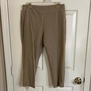 Women’s’ Khaki Capri Pants